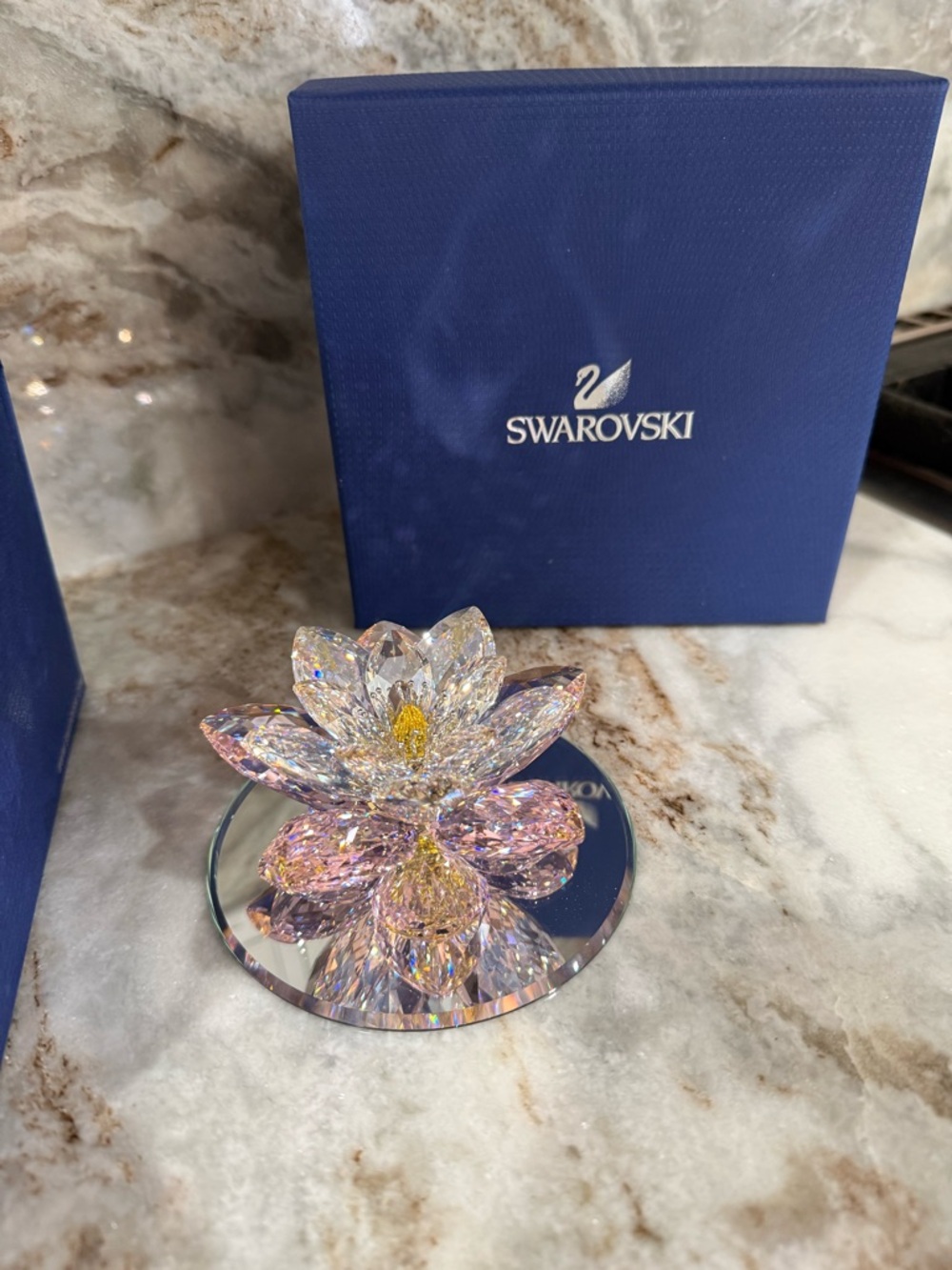 NWT Swarovski Pink and Clear Crystal Lotus Flower Figurine with Golden Center